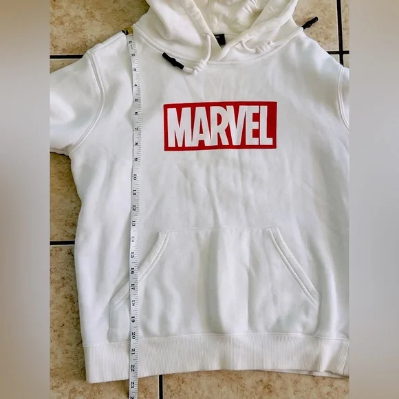 Marvel Graphic Print red&white Logo hoodie drawstring pullover sweater Women’s S - Picture 8 of 10